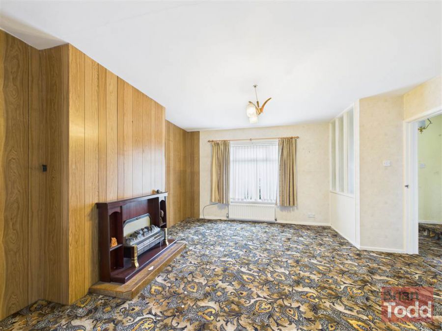 11 Alexandra Crescent