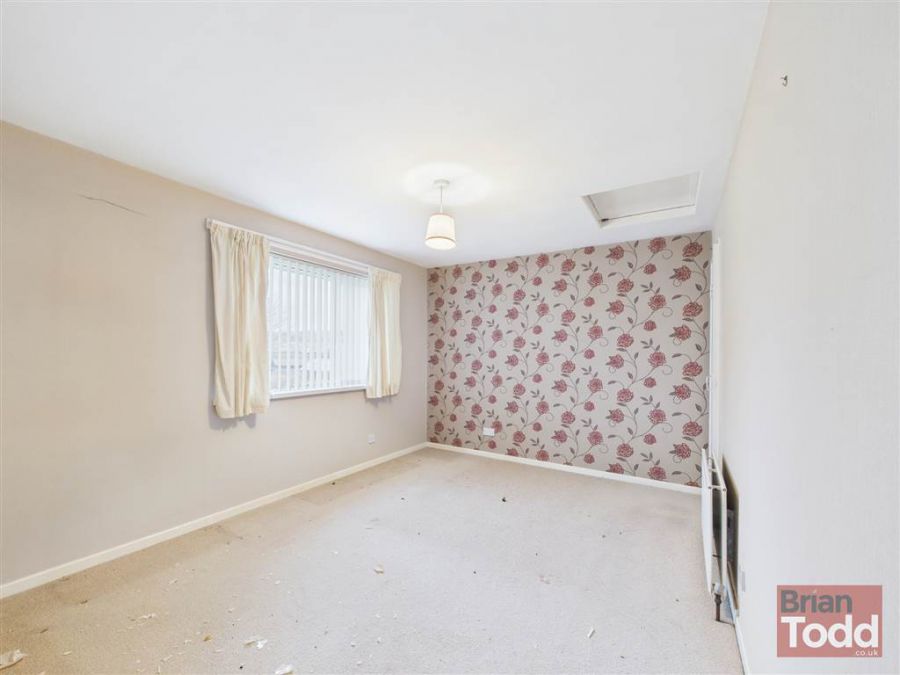 11 Alexandra Crescent