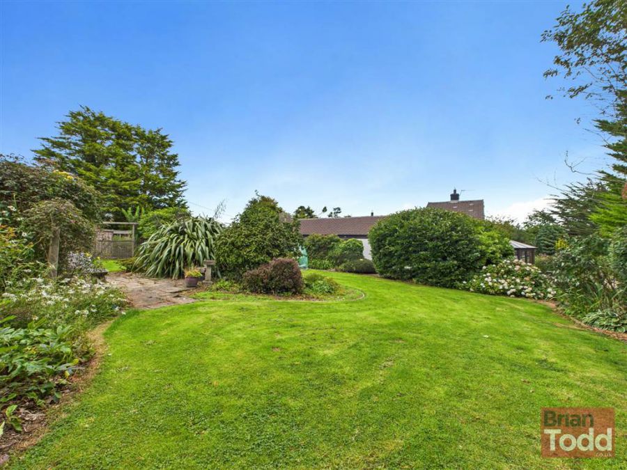 111 Drumahoe Road