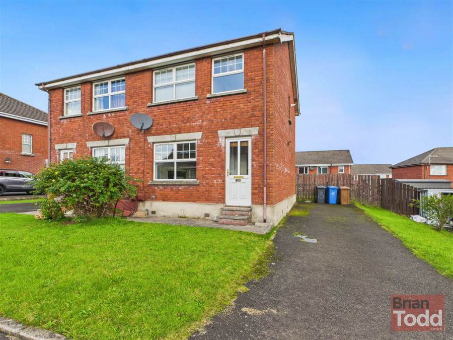 17 Walnut Drive, Larne, BT40 2WQ