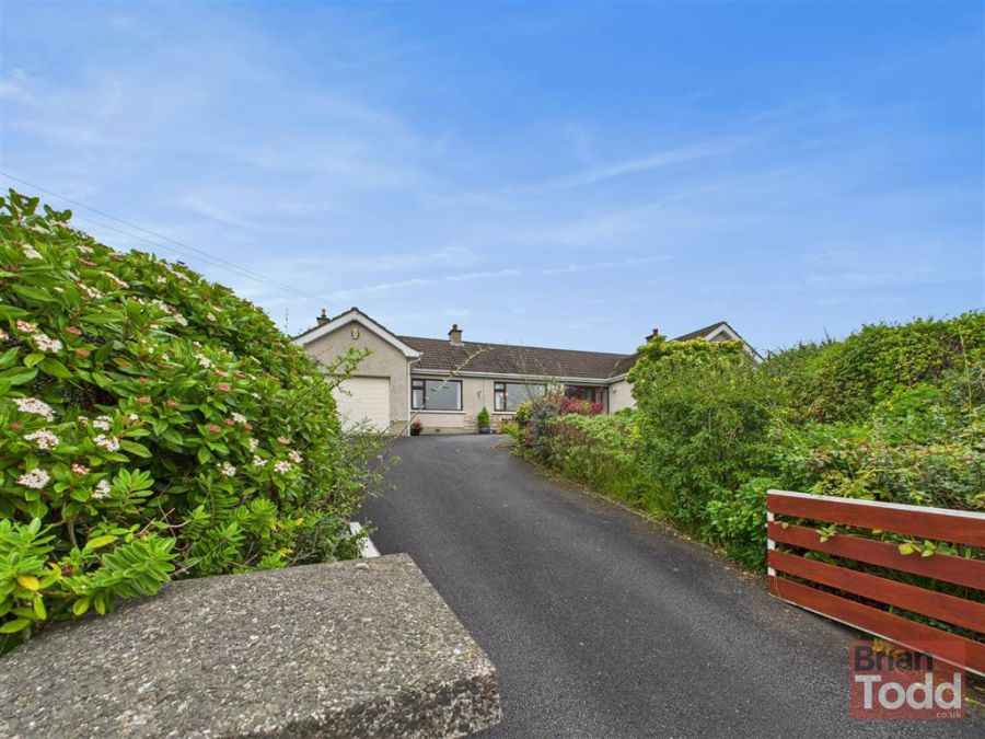 8 Heathdor Drive