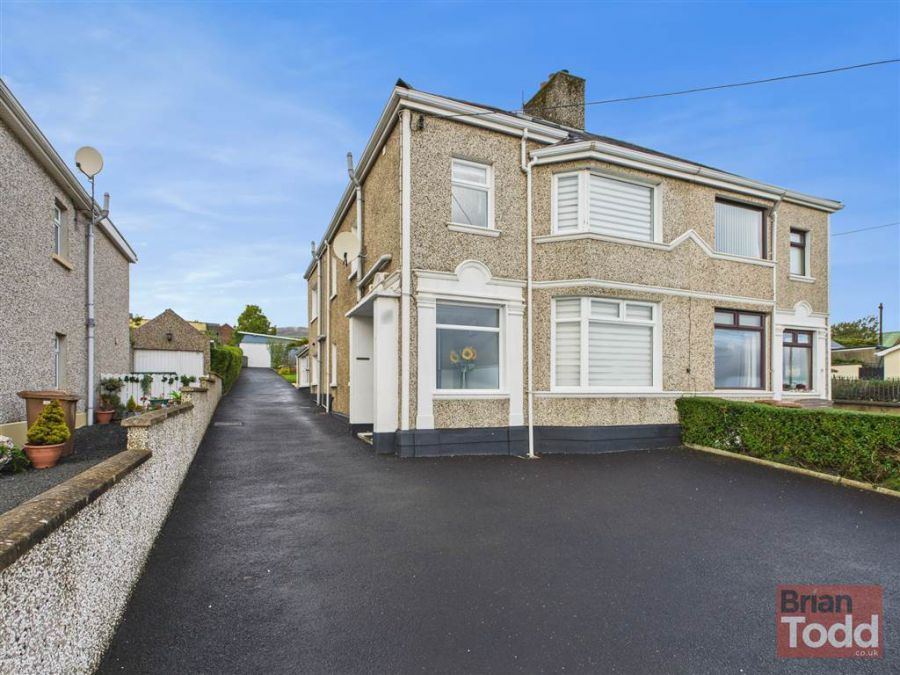 17 Bay Road