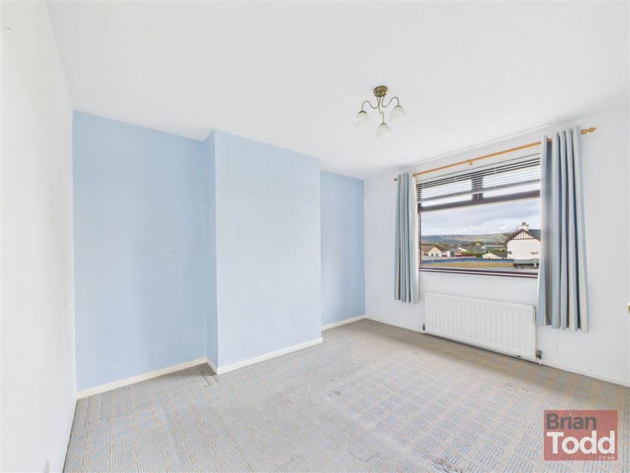 10 Wyncairn Road 10 Wyncairn Road