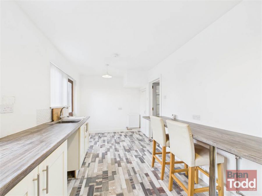 17 Sallagh Park South