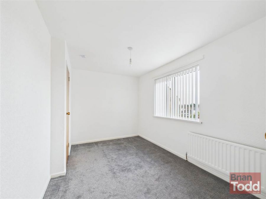 17 Sallagh Park South