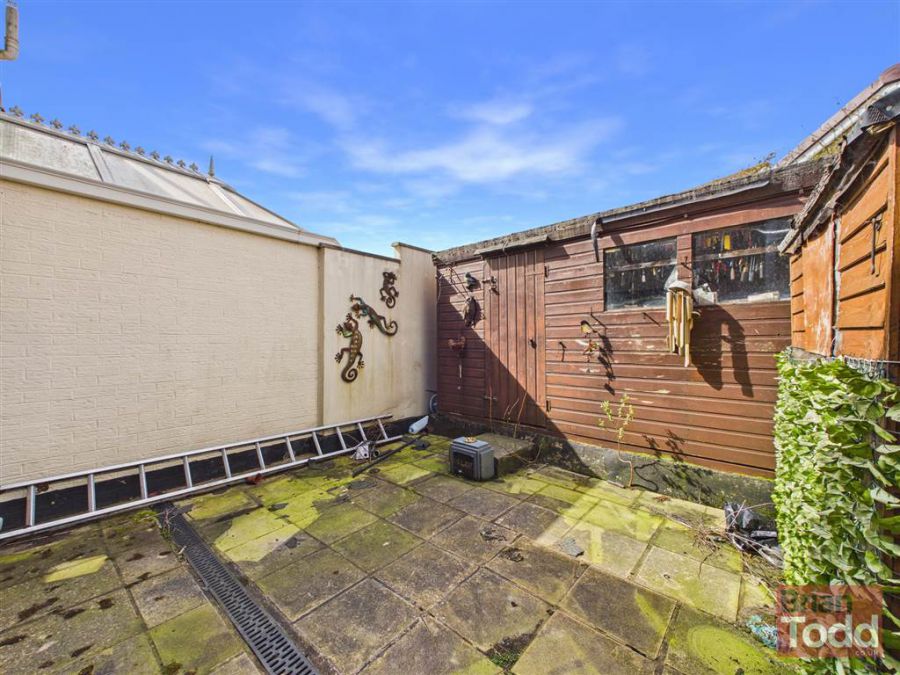 12 Greenland Crescent