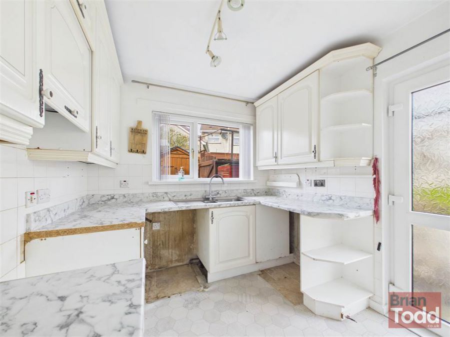 12 Greenland Crescent