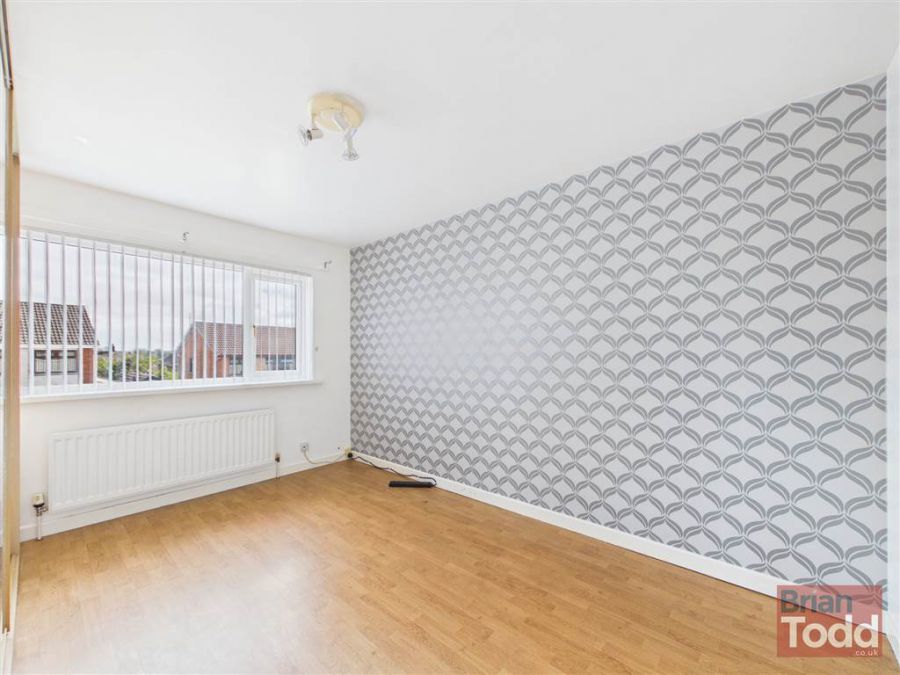 12 Greenland Crescent