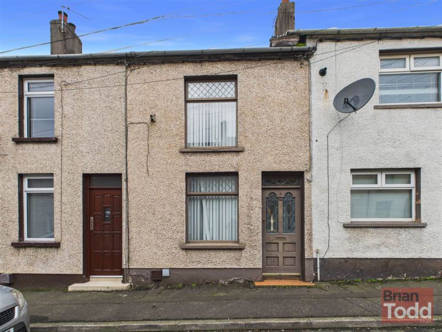 7 Glynnview Avenue, Larne, BT40 1BT