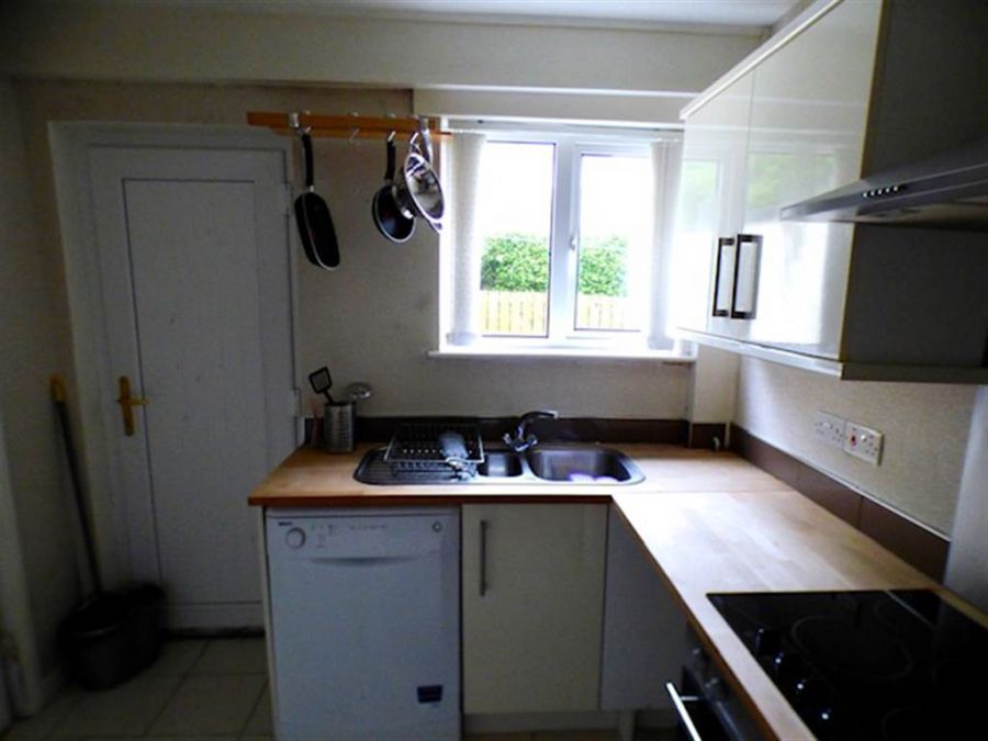 8 Sallagh Park South