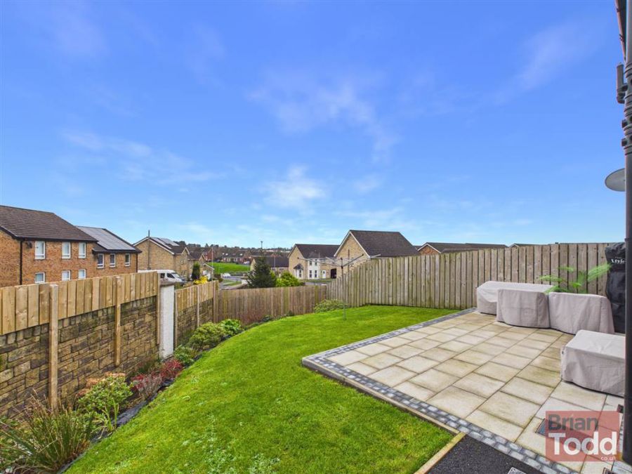 40 Blackthorn Rise