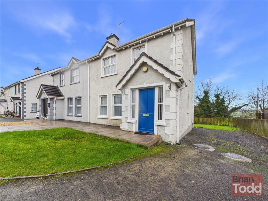 19 The Oaks, Larne, BT40 2UB