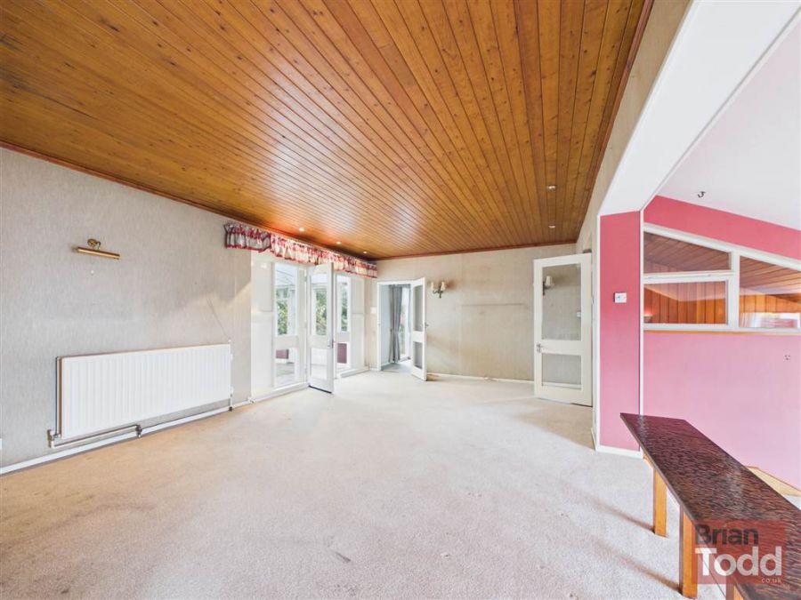 Lauriston, 8 Whin Road