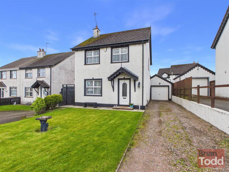 8 Cranbourne View, Larne, BT40 2PZ