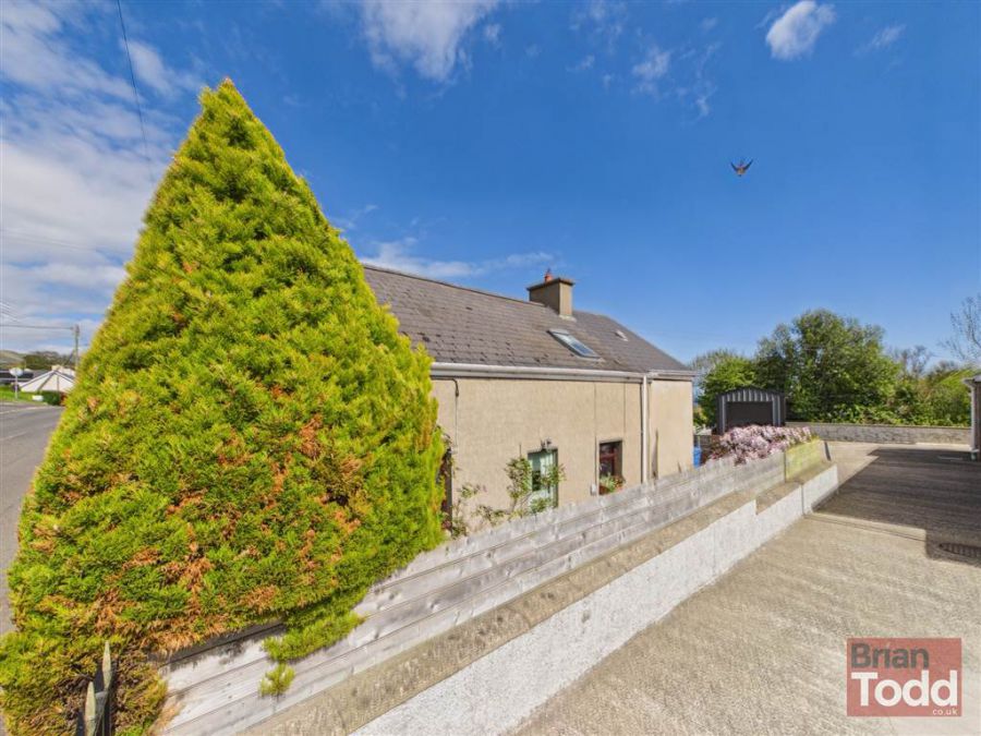 7 Drumnagreagh Road, Cairncastle, Ballygally, Larne, BT40 2RN