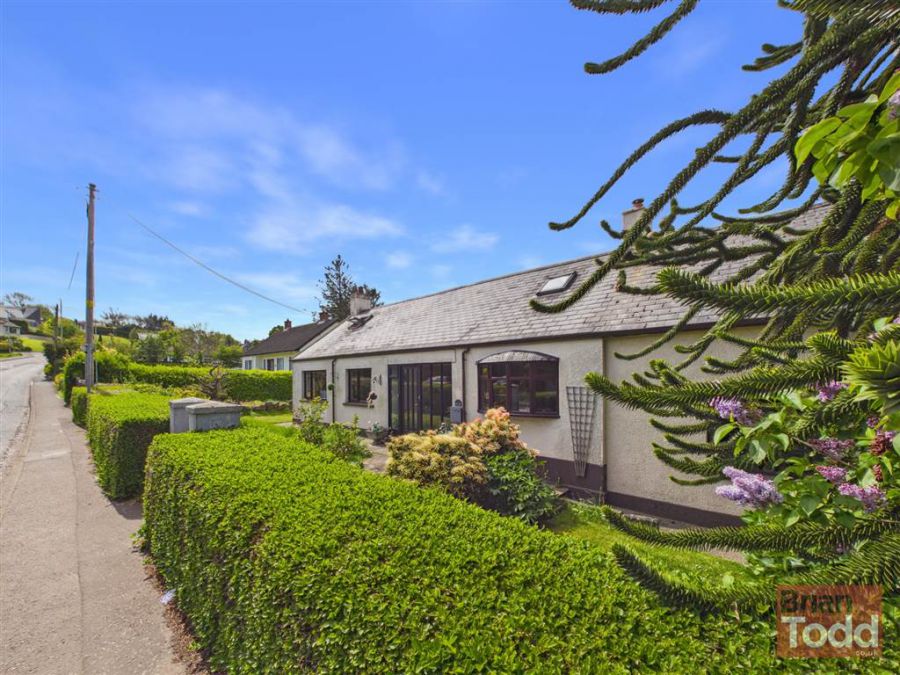 7 Ballycraigy Road