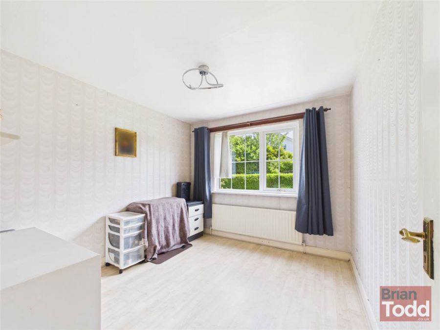 7 Ballycraigy Road