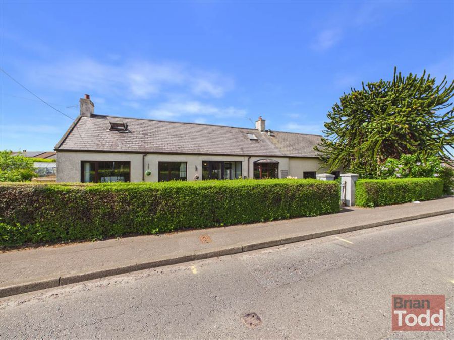 7 Ballycraigy Road