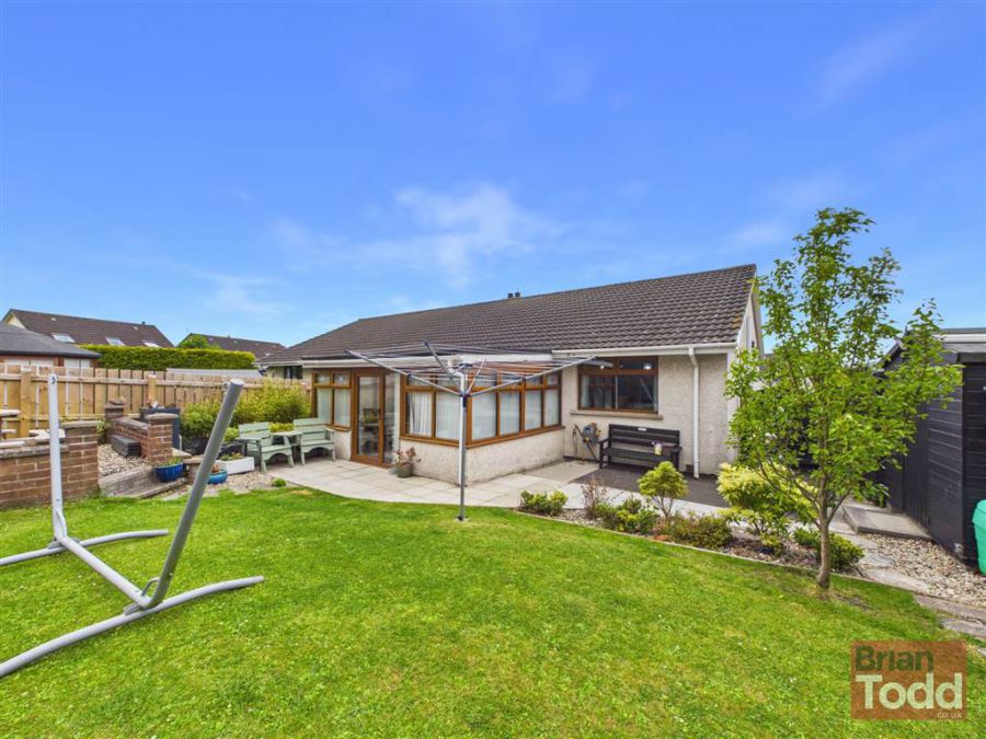 7 Willowvale Close