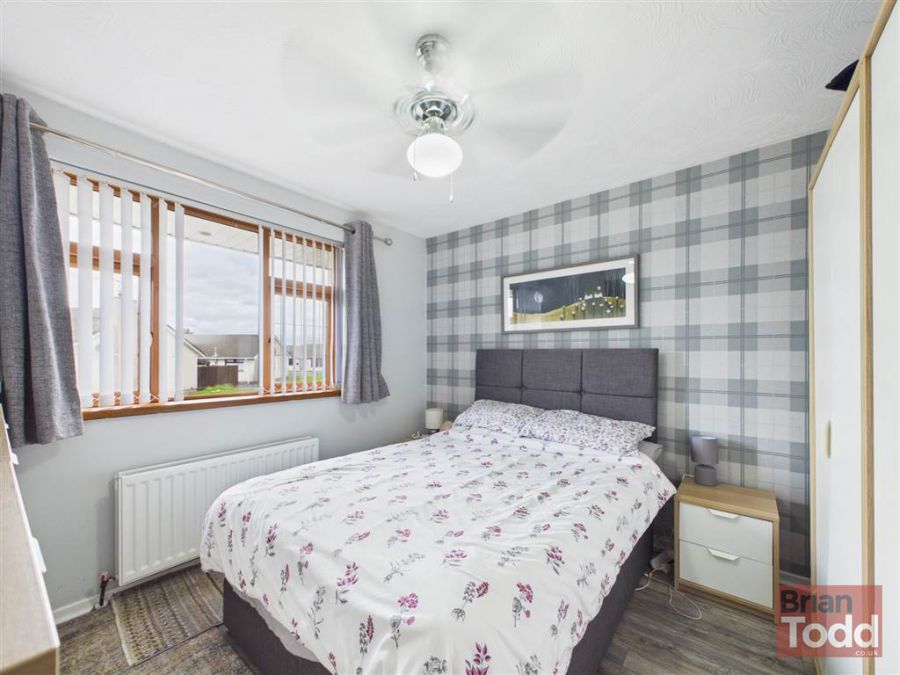 7 Willowvale Close