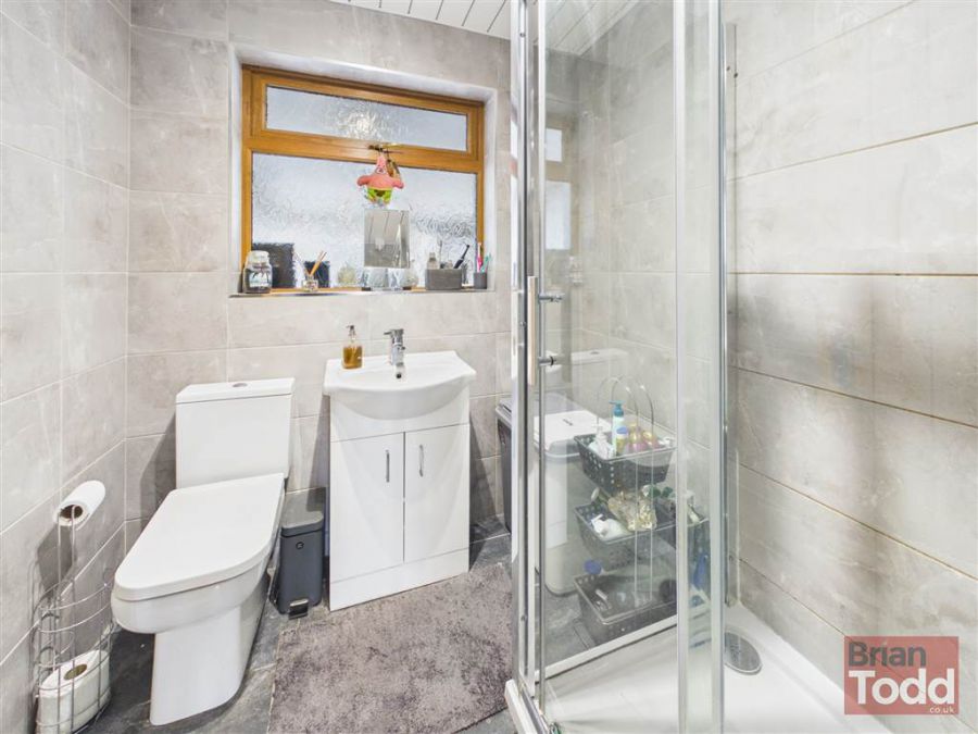 7 Willowvale Close