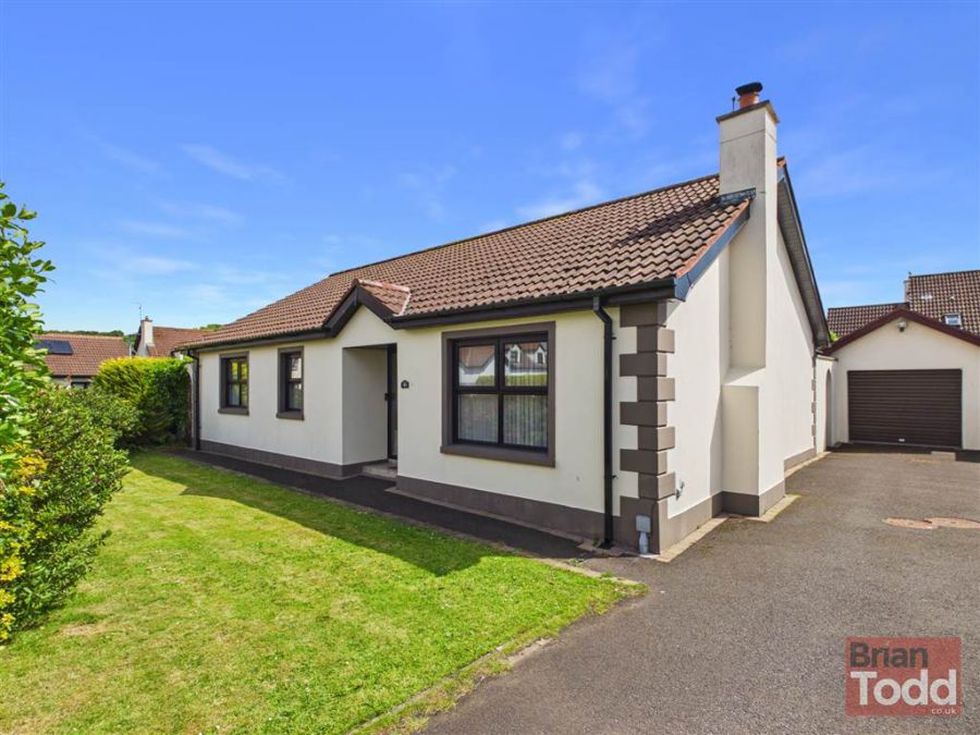 81 Croft Manor