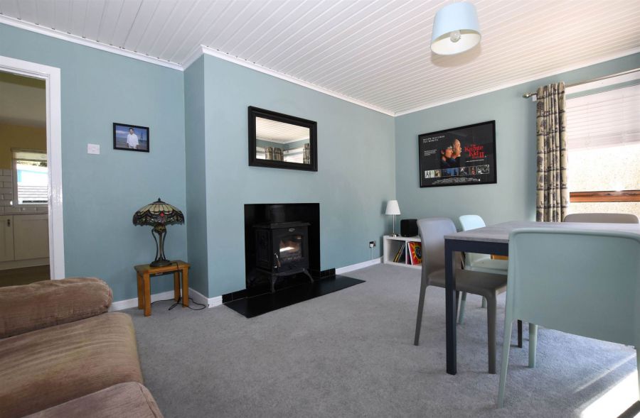 24 Tullynagee Road