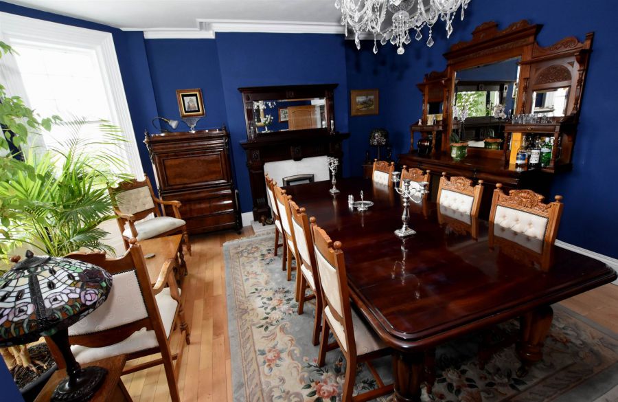 DIAMOND TERRACE, 8b Victoria Avenue