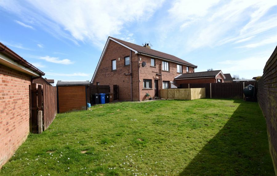 11 Cairndore Crescent