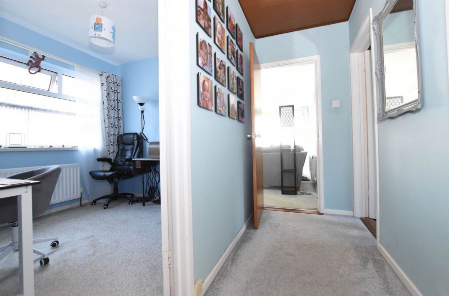12 Shiralee Drive