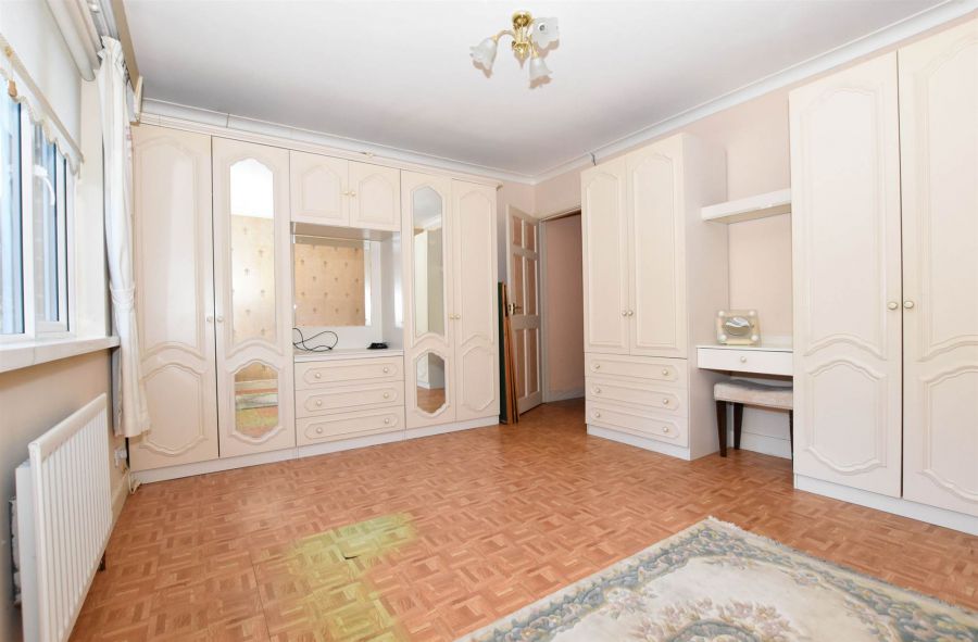 11 Belair Avenue