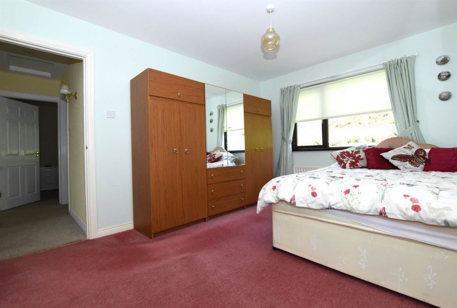 14 Abbey Close