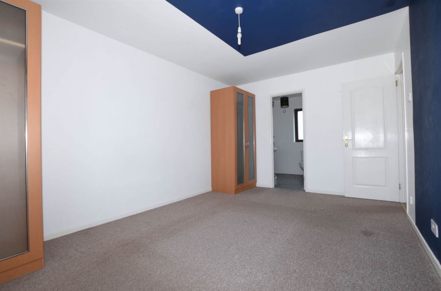 19 Cambourne Mews