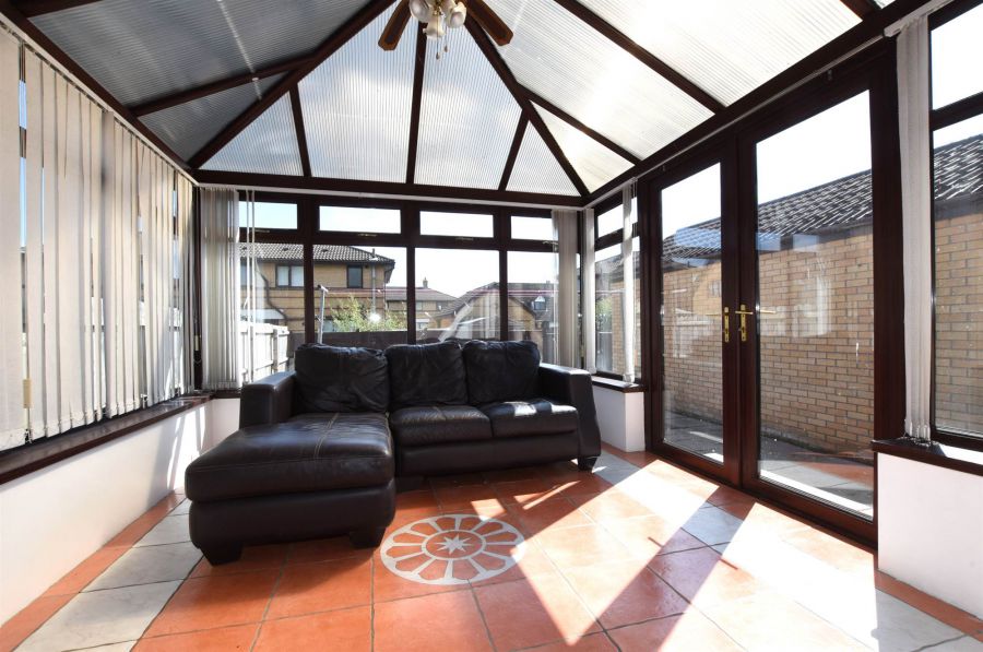 19 Cambourne Mews