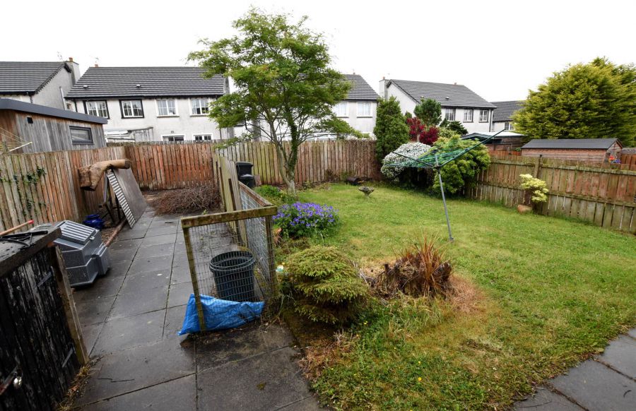 9 Cairndore Way