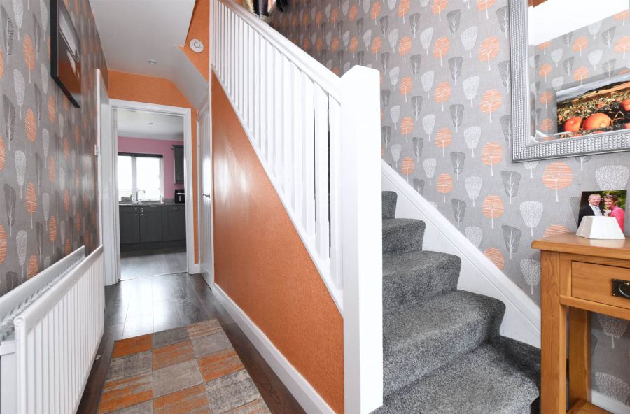 48 Dermott Crescent