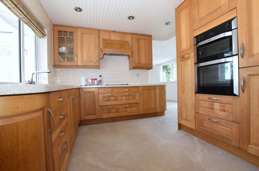 1 Tullynagardy Road
