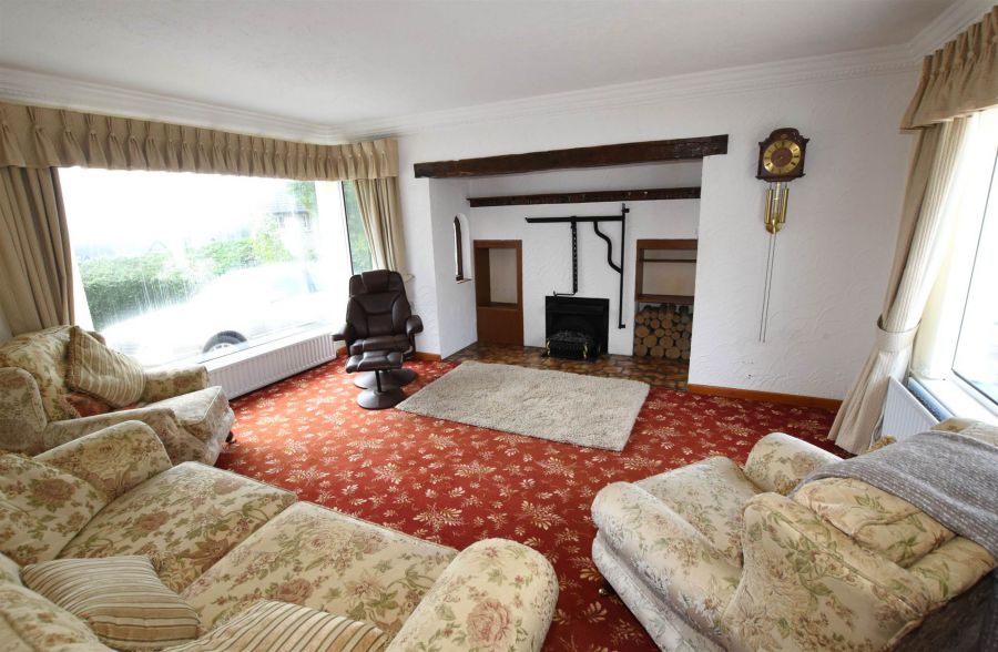 1 Tullynagardy Road