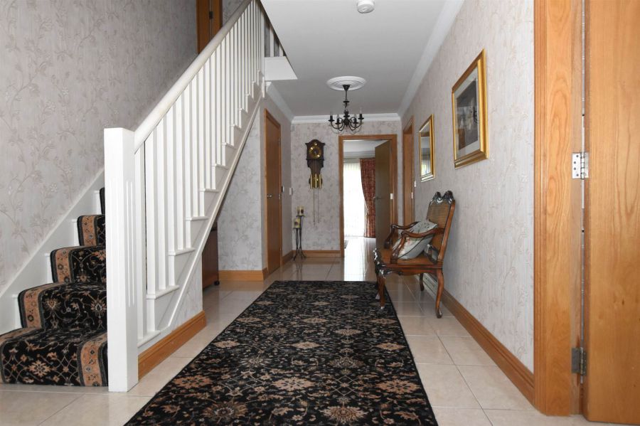 1 Lakeview Manor