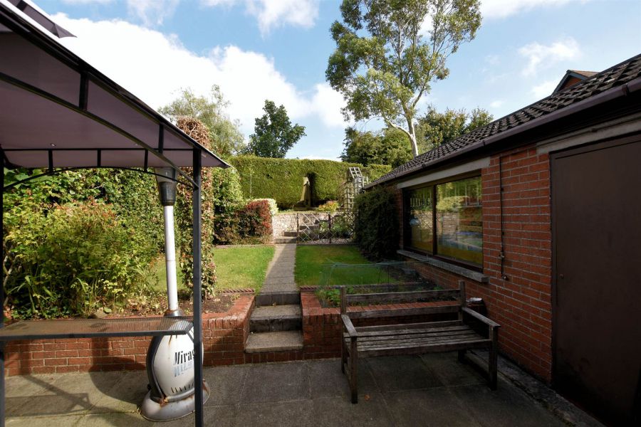 15 Victoria Road