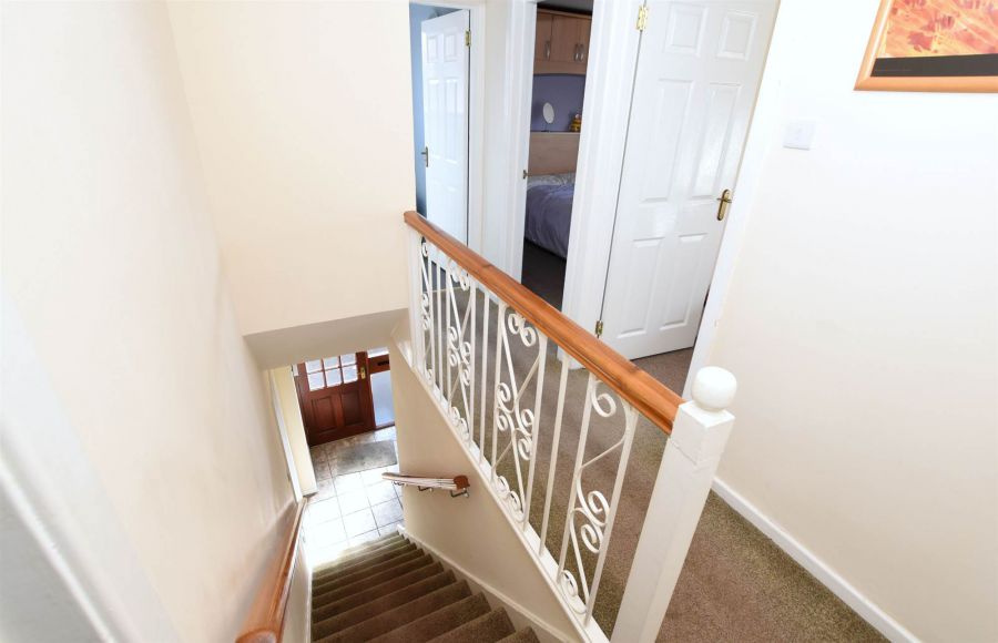 15 Victoria Road