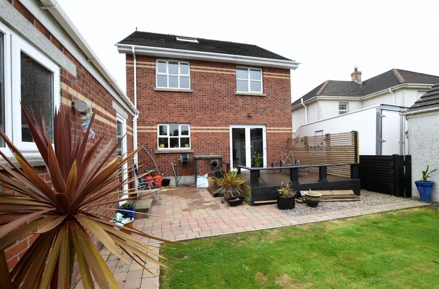 11 Hawthorn Hill