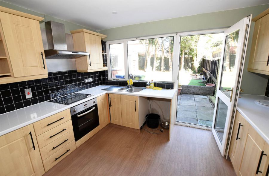 17 Ashbury Grove