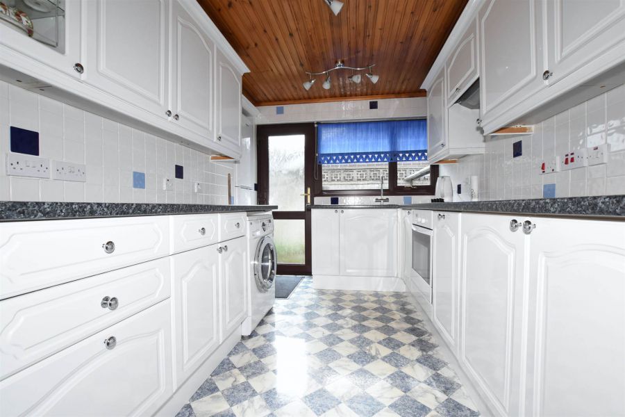 2 Ashcroft Park