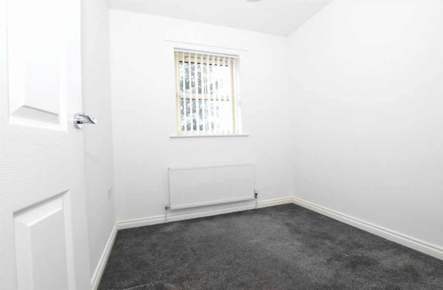 34 Millers Park Avenue