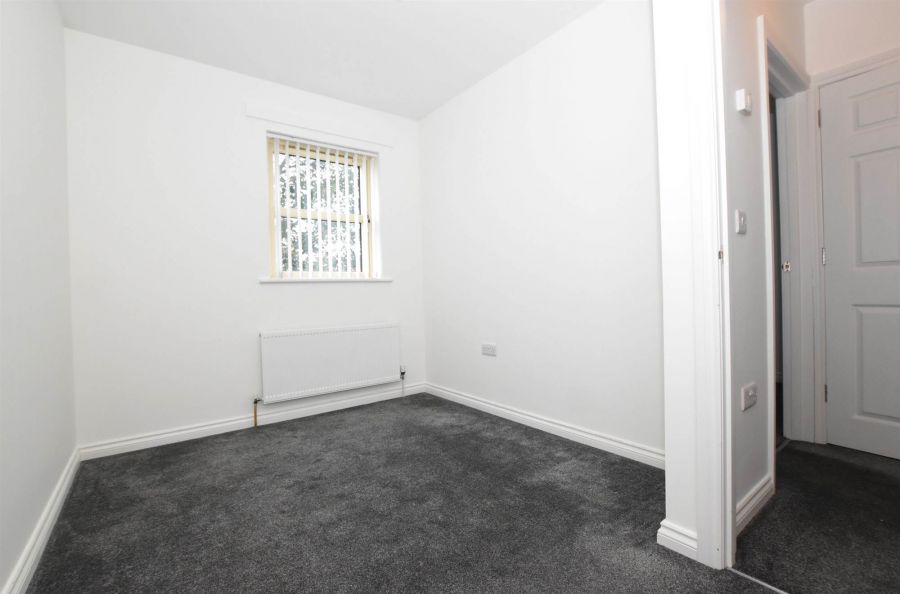 34 Millers Park Avenue