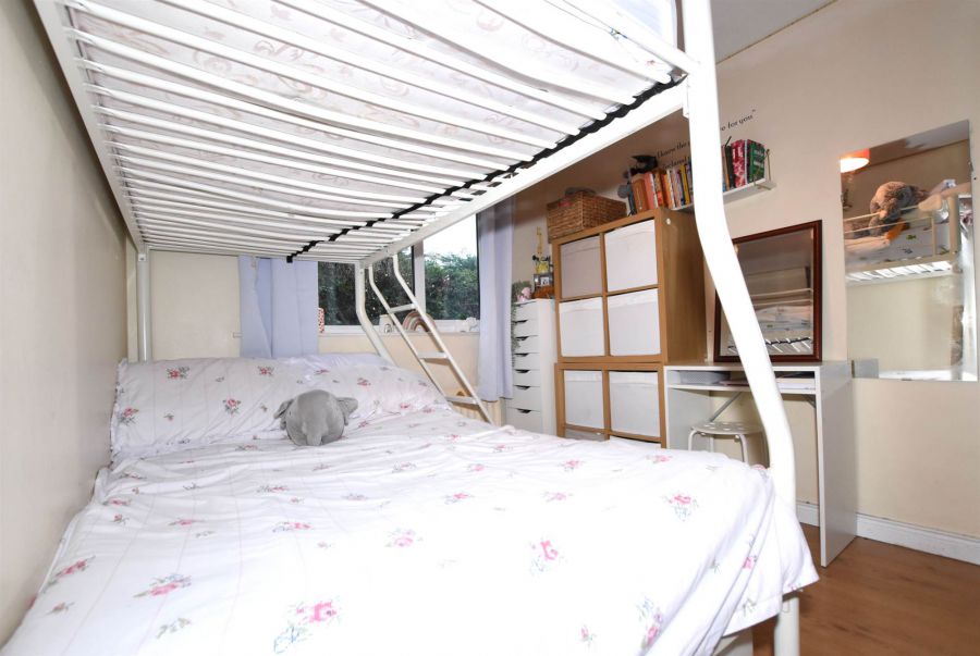26 Dermott Road
