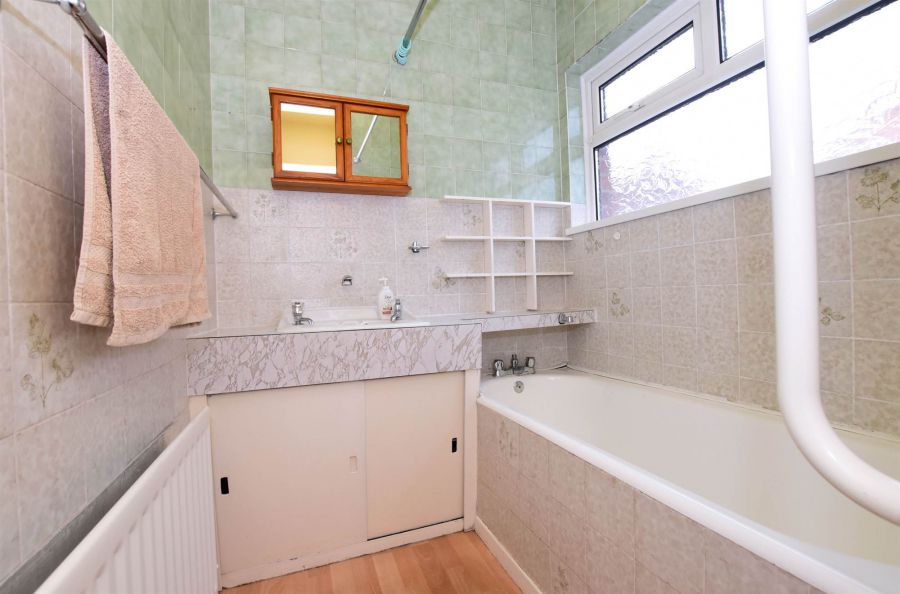 4 Glenford Road