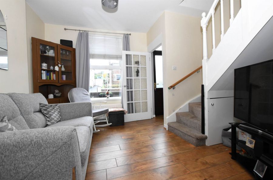 6 Crawfordsburn Road