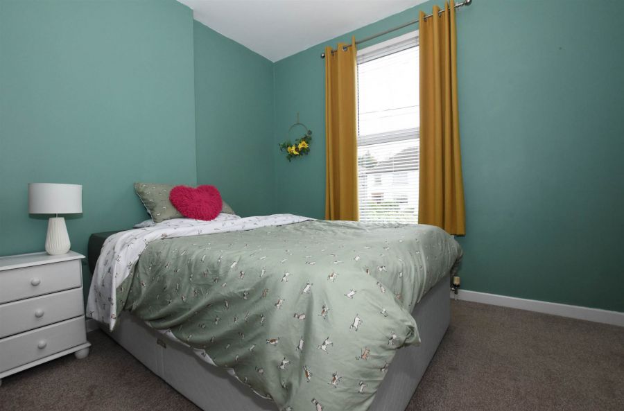 6 Crawfordsburn Road